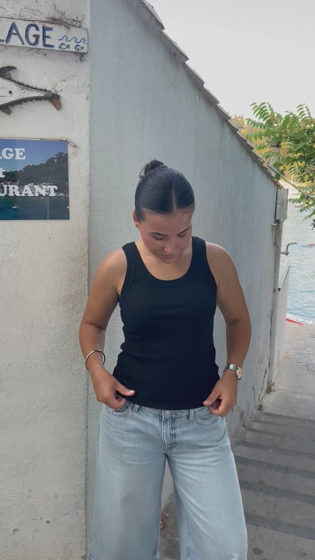 Top sans manches noir en coton pour femmes 